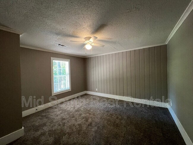 Foto del edificio - 1158 Beechwood Ave