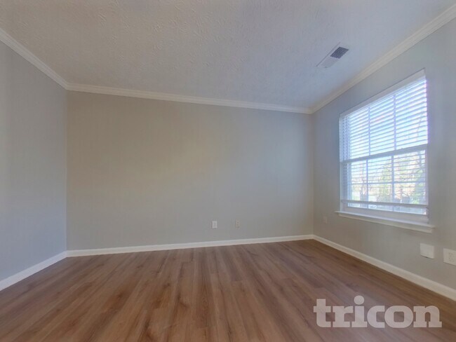 Foto del edificio - 878 Crestworth Crossing