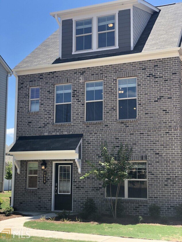 Primary Photo - 2999 Regal Crown Dr