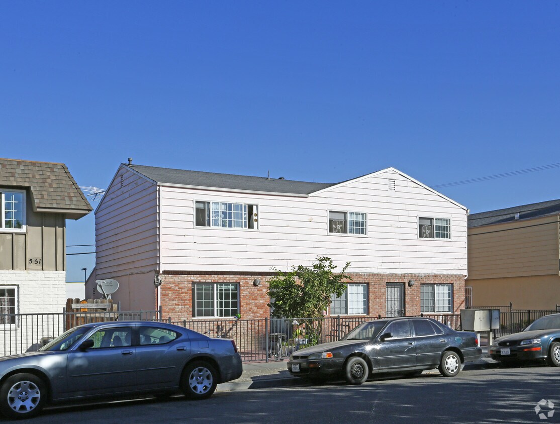 Foto del edificio - 557-563 Avalani Ave