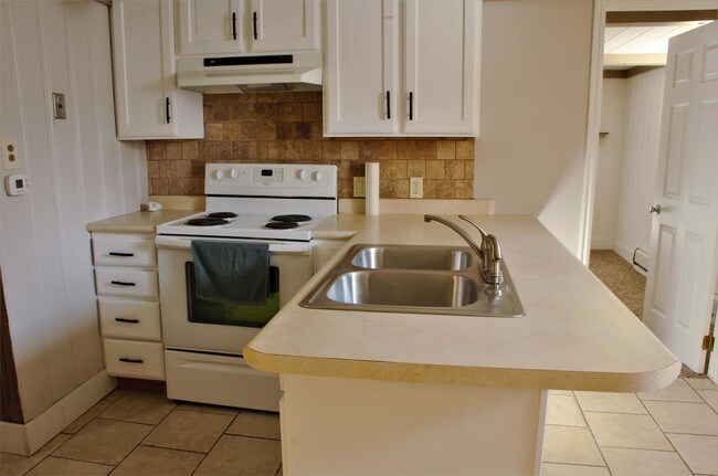 Foto del edificio - 1836 S 2100 E