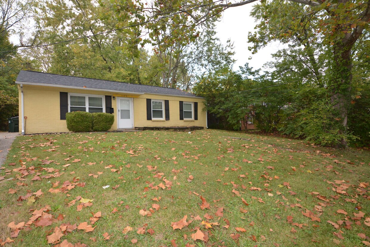 1086 Wellspring Dr, Cincinnati, OH 45231 House Rental in Cincinnati