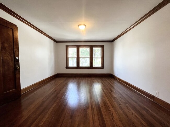 Foto del edificio - 4156 W Belden Ave