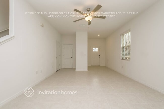 Building Photo - 8298 Crescent Oaks Dr