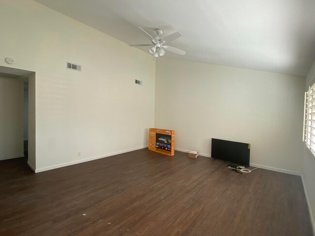 Building Photo - 67820 Quijo Rd