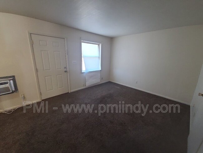 Building Photo - 120 W William Dr