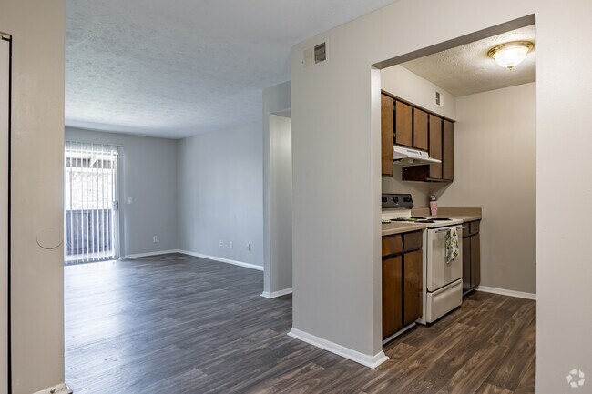 1HAB, 1BA -736 ft² - The Lodge Apartments