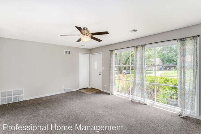 Foto del edificio - 3 br, 1 bath House - 7226 E Castle Dr