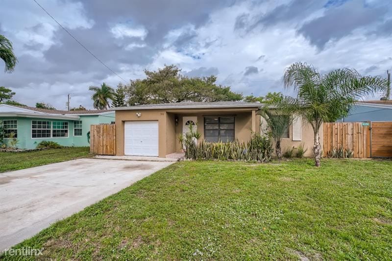 Primary Photo - 2 br, 1 bath House - 301 NW 51St Street