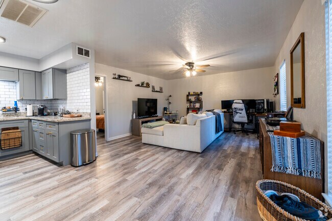 1HAB/1BA, 700 pies cuadrados - - Bentley Manor