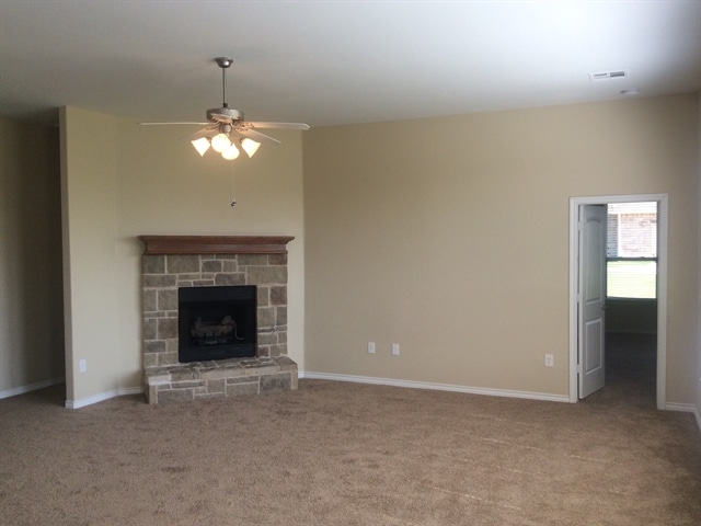Building Photo - 20300 Antler Farms Dr