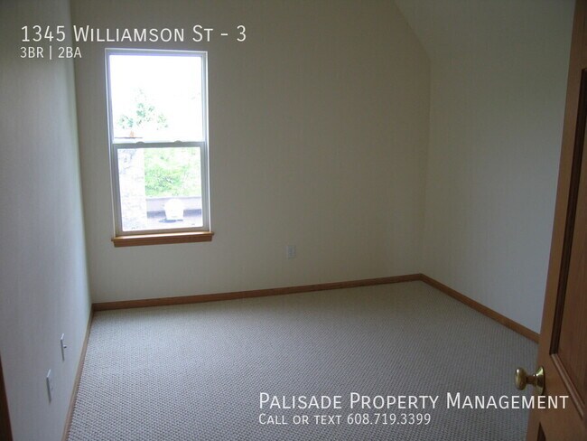 Building Photo - 1345 Williamson St