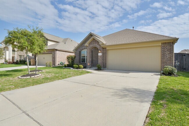 Foto del edificio - 4114 Trenton Arbor Ln