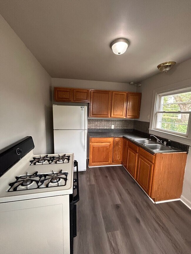 Foto del edificio - 4114 Monroe St