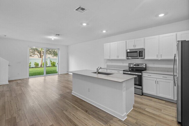 Foto del edificio - 223 SE Woodbark St