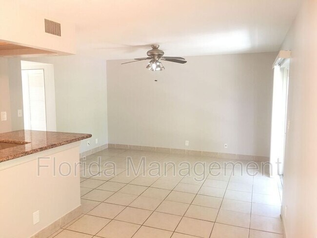 Building Photo - 1775 SW 81st Ln