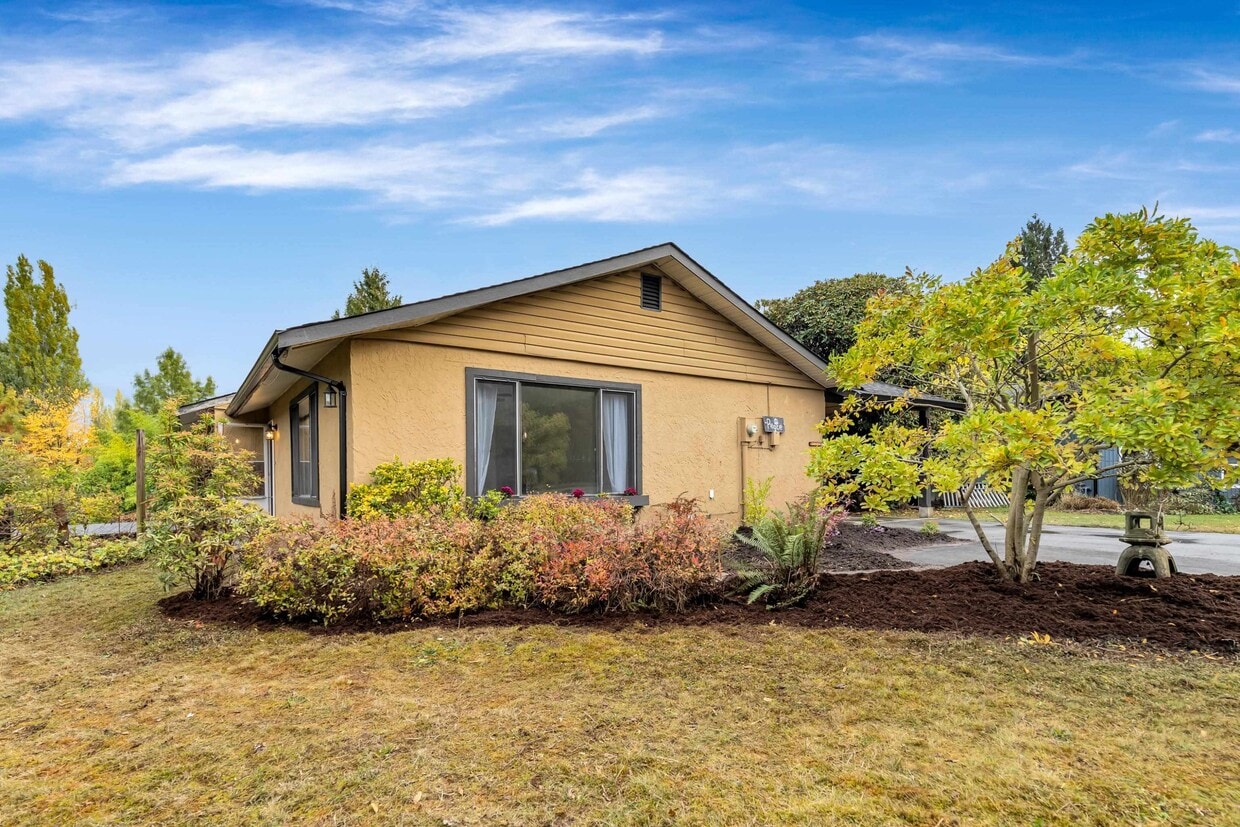 Photo principale - 12520 Holly St
