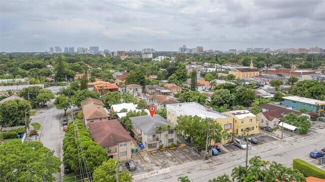 Foto del edificio - 2506 SW 9th St