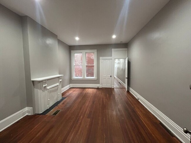 Building Photo - 920 Washington Ave