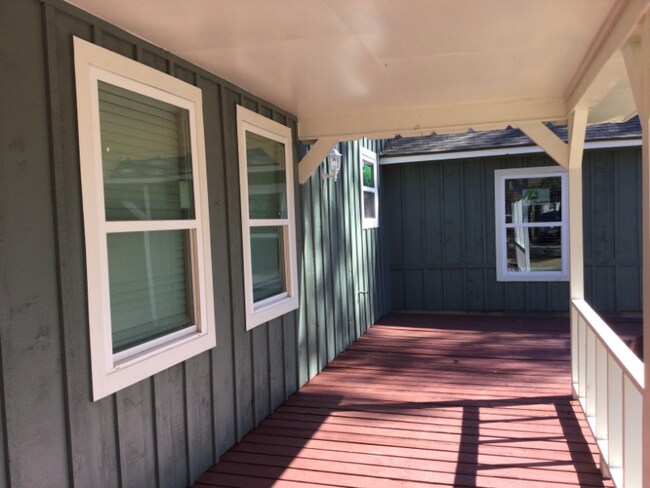 Foto del edificio - 2948 Elm Rd