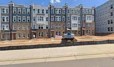 Building Photo - 609 Mkt Grv Dr