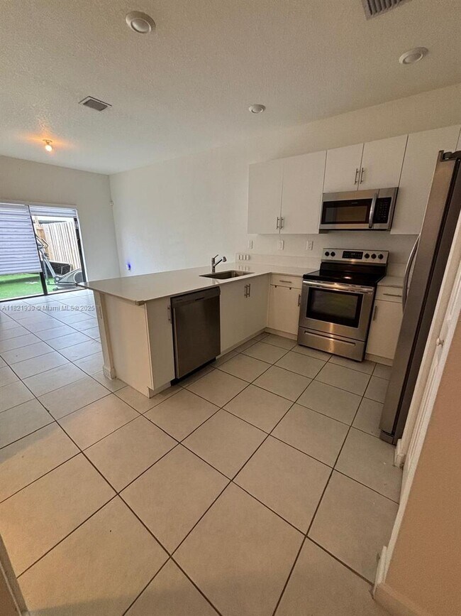 Foto del edificio - 13364 SW 286th St