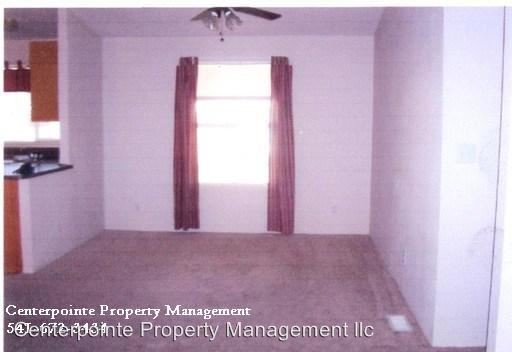 Building Photo - 310 Pleasant Ave