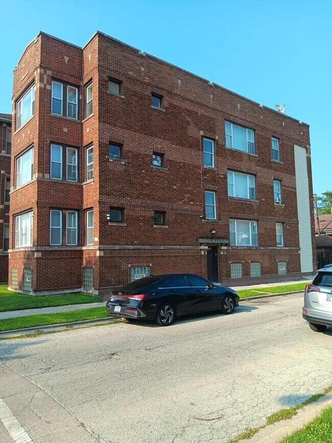 Foto del edificio - 6927 S Prairie Ave