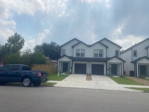 Building Photo - 6838 Westover St