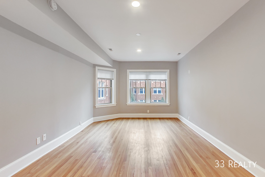 Foto principal - 946 Pleasant St