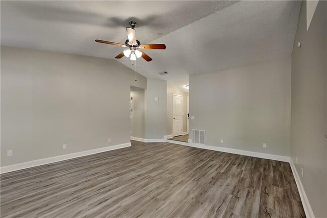 Building Photo - 3404 Owens Pass NW