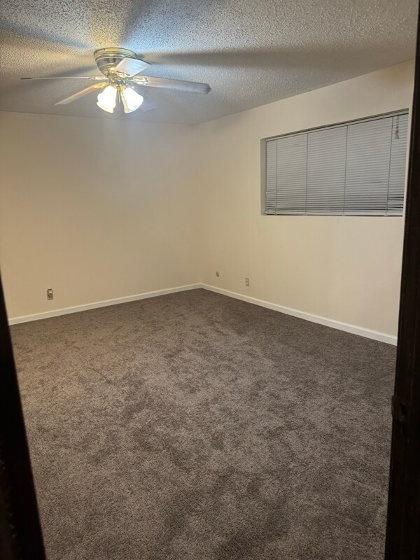 Foto del edificio - 110 Farm to Market 82