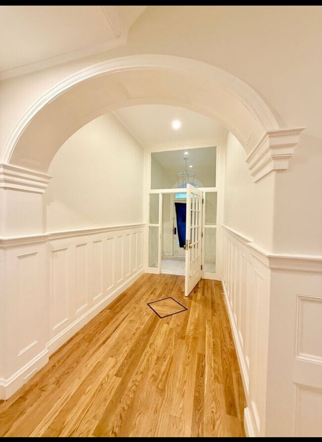 Foto del edificio - 1726 Beacon St