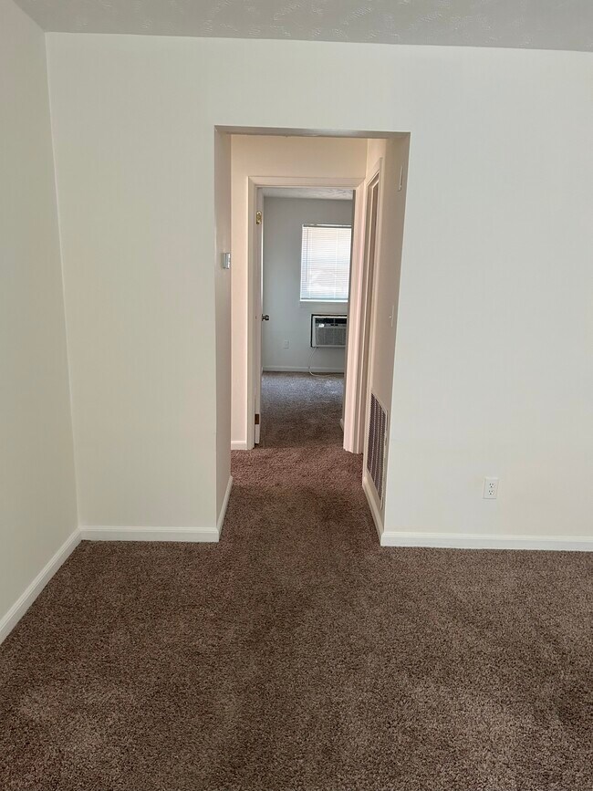 Building Photo - 2503 Hermitage Way