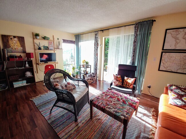 Living room - 13229 Linden Ave N