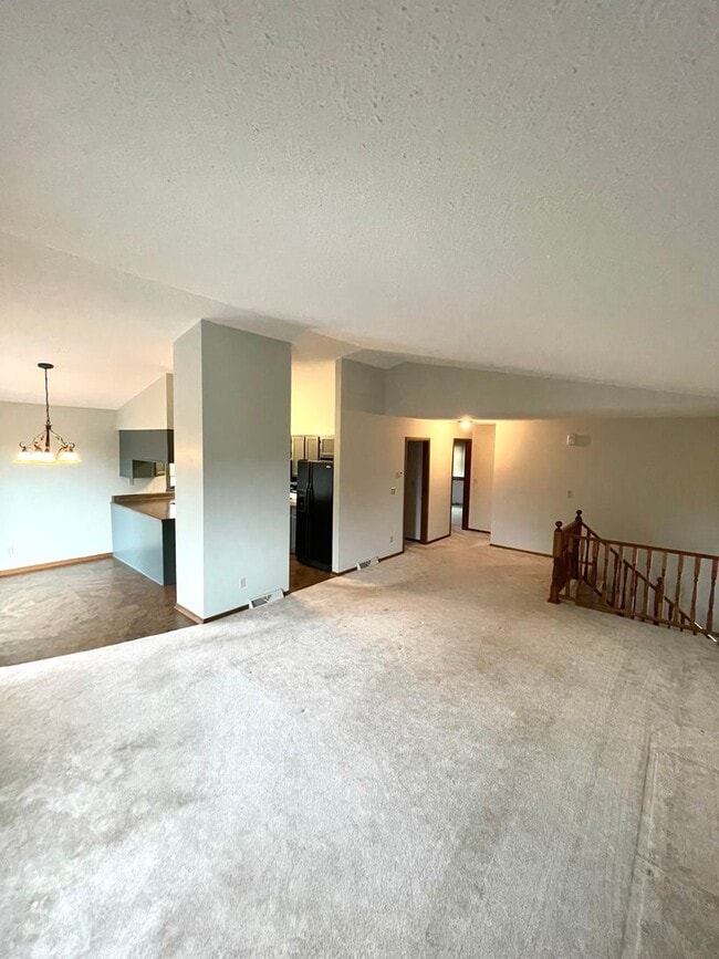 Building Photo - Beautiful 4 bedroom cul-de-sac home for rent!