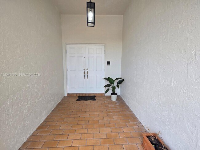 Foto del edificio - 15630 SW 46th Terrace