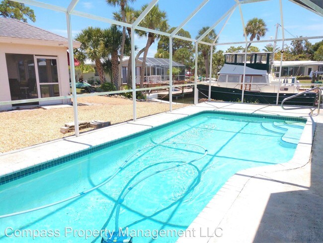 Building Photo - 2 br, 1.5 bath House - 509 Albee Road
