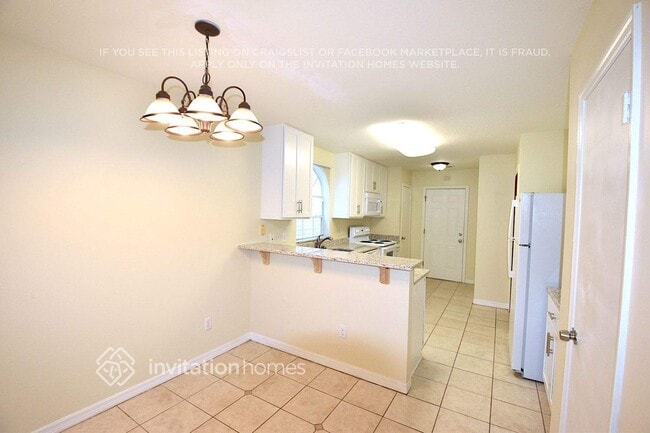 Building Photo - 1603 Chatham Cir