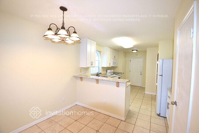 Foto del edificio - 1603 Chatham Cir