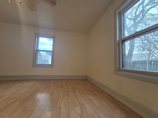 Foto del edificio - 416 Daly St