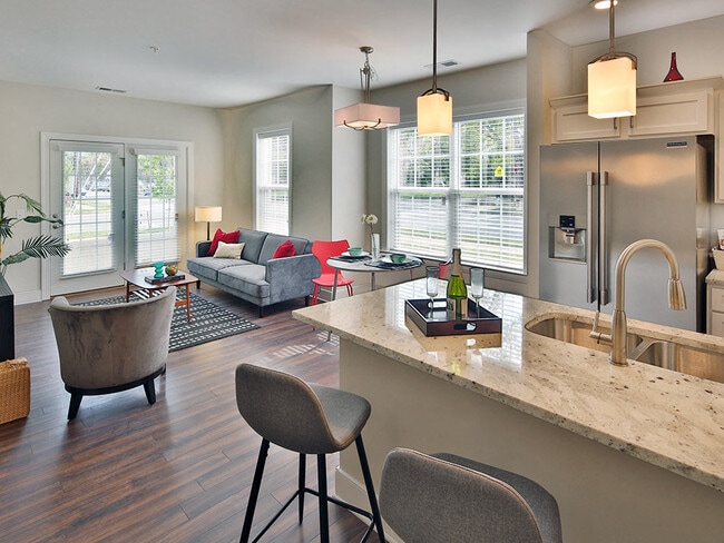 Building Photo - Carytown Crossing