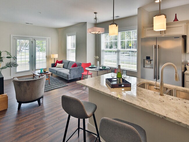 Foto del edificio - Carytown Crossing