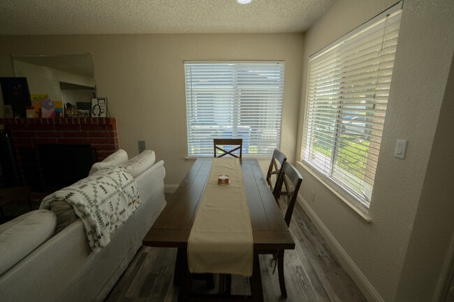 Foto del edificio - 7831 53rd Ave