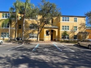 Building Photo - 4536 Commander Dr