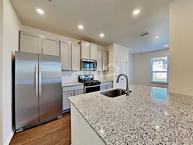 Foto del edificio - 2721 Meadow Crest