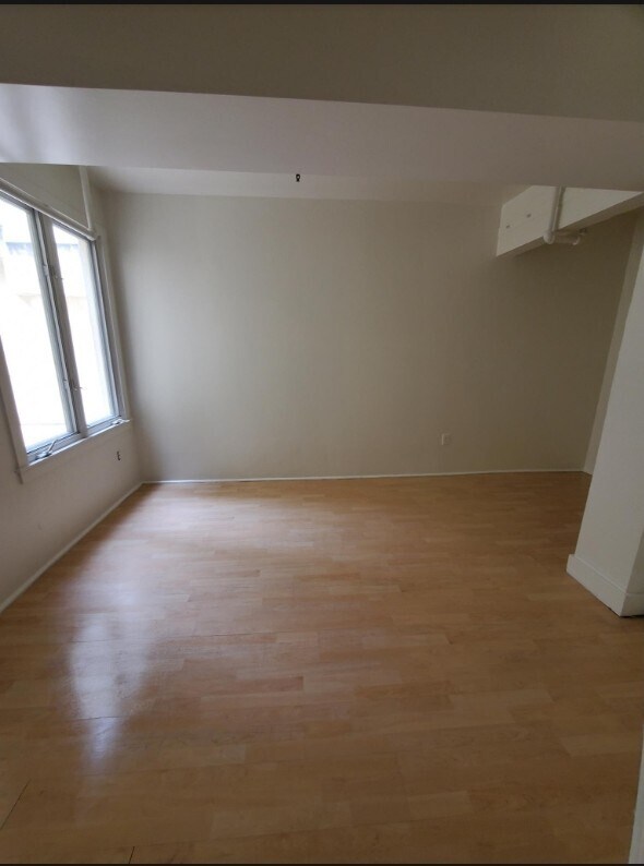 Foto del edificio - 1055 6th Ave