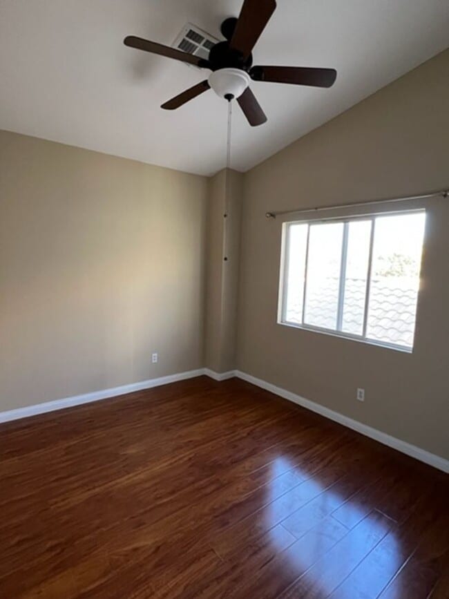 Building Photo - Beautiful Upgraded Property