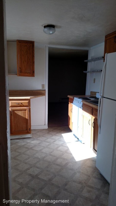 Building Photo - 803 E Kiowa St