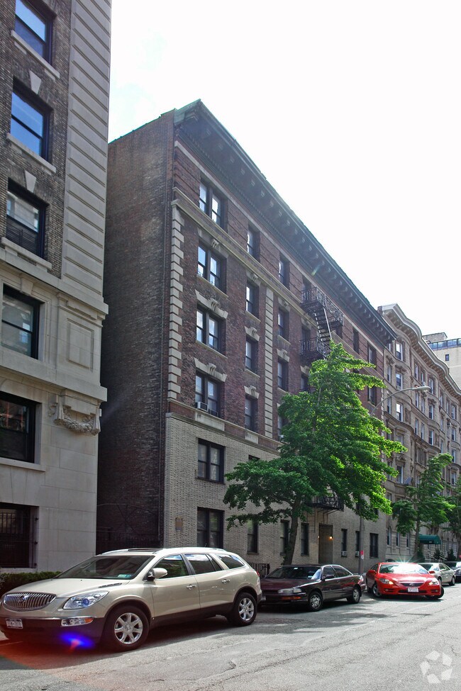 Foto del edificio - 325 W 93rd St